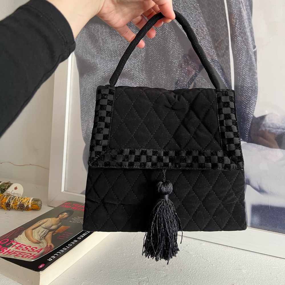 Vintage mini quilted black bag with velvet + fringe details